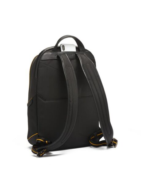 TUMI 3